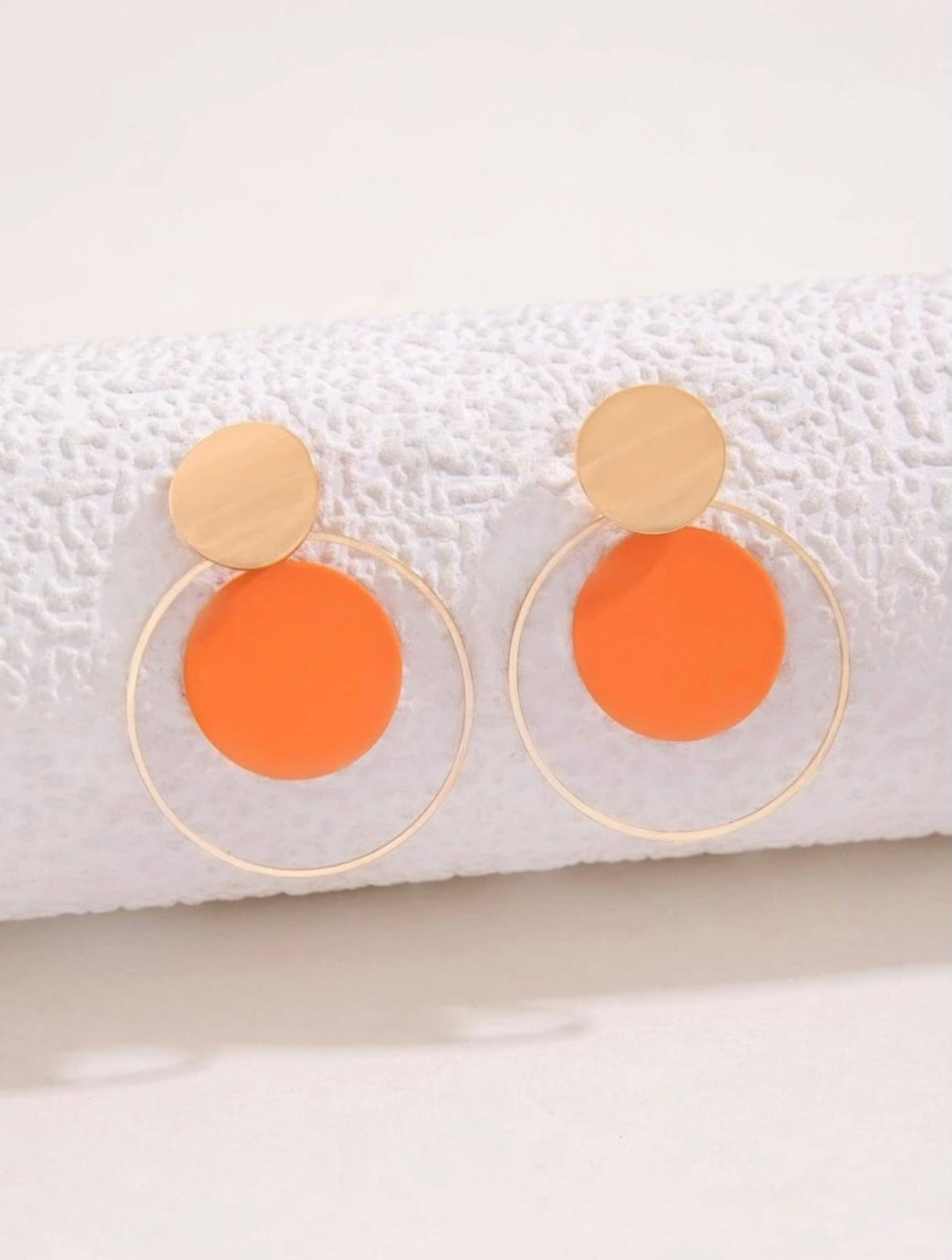 Tangerine Circles